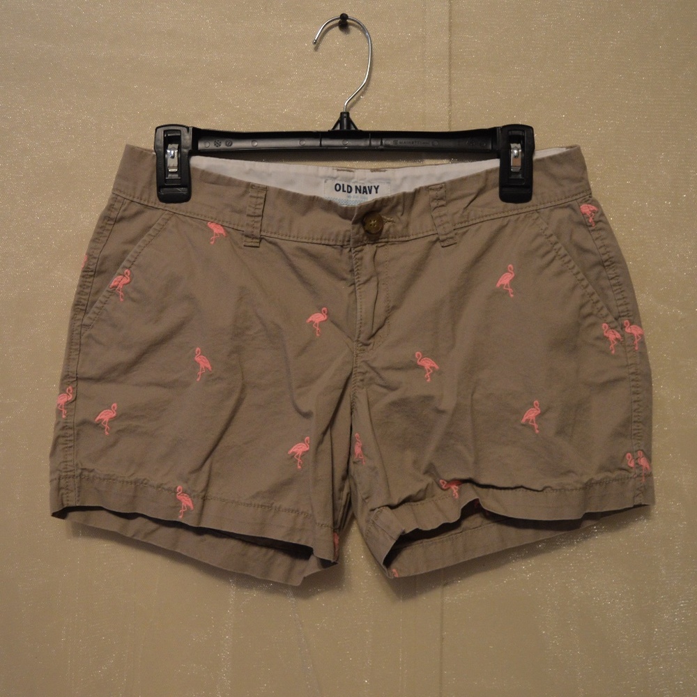 Tan khaki shorts with pink flamingos!